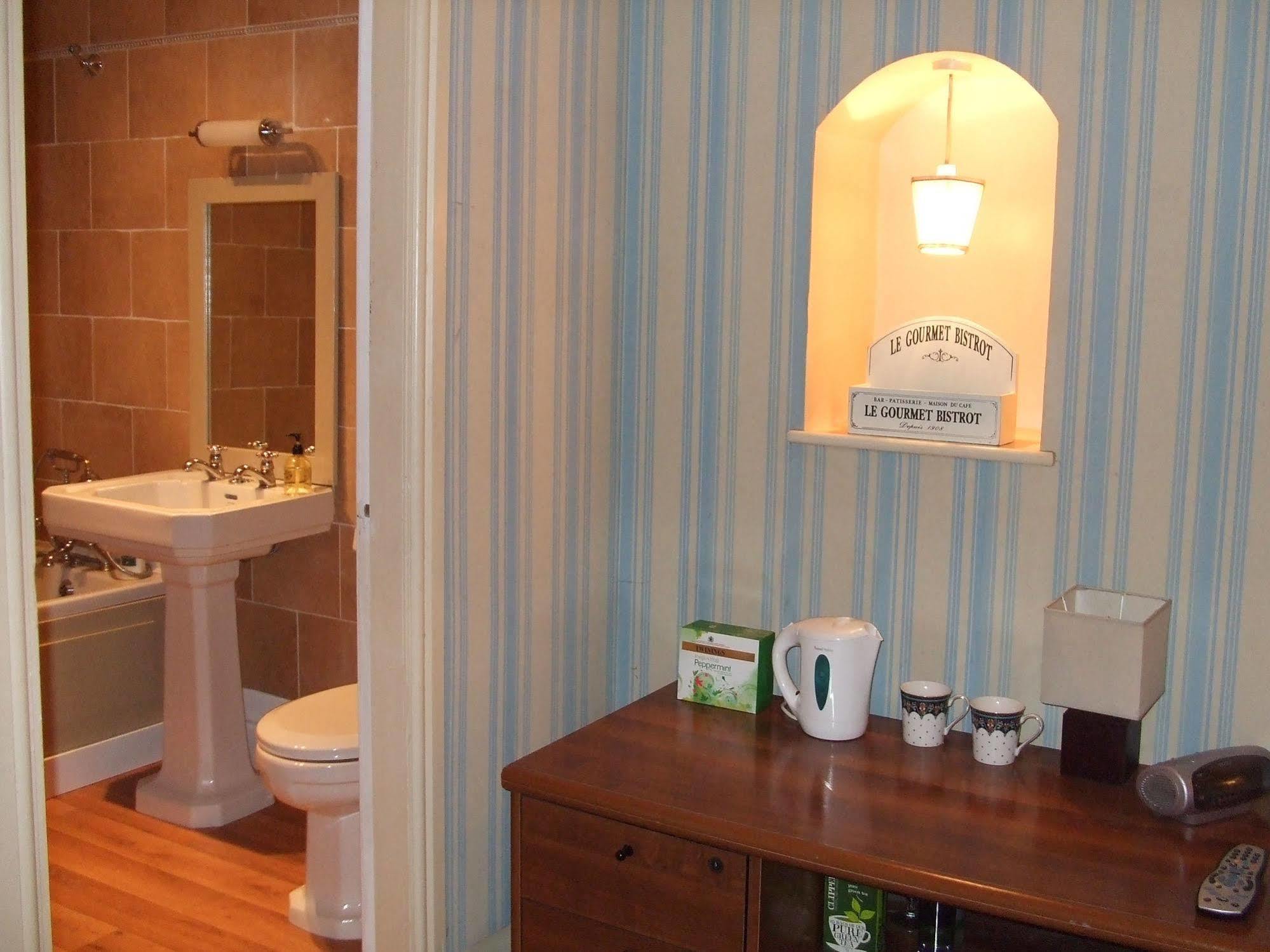 Roseview B&B ריל מראה חיצוני תמונה